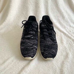 ADIDAS Tubular Shadow Running Shoes BW Zebra